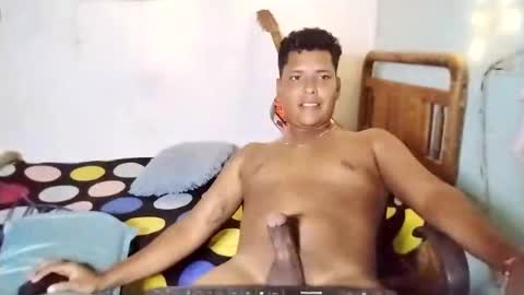 Snapshot of boysex1124 chatting on 02.07.25 andrew online show from 02.07.25