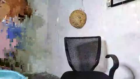 Snapshot of boysex1124 chatting on 02.10.25 andrew online show from 02.10.25