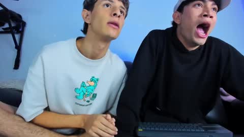 Paul and Max online show from 02.10.25