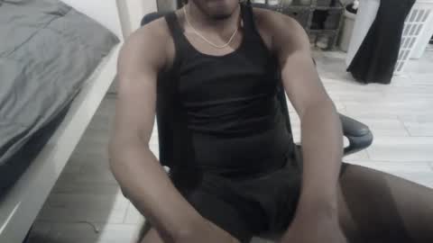 Snapshot of bquen400 chatting on 10.09.25 bquen400 online show from 10.09.25