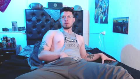 brad hot boy online show from 12.10.24