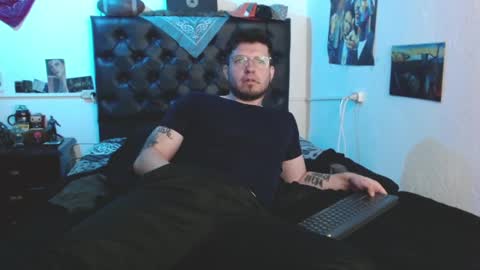 brad hot boy online show from 03.12.25