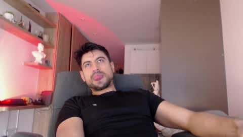 Bradley online show from 09.10.25