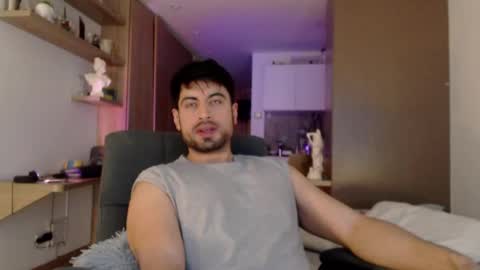 Bradley online show from 09.19.25