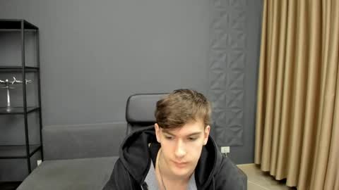 Snapshot of bradyflint chatting on 05.14.26 BradyFlint online show from 05.14.26