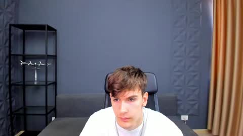 Snapshot of bradyflint chatting on 05.19.26 BradyFlint online show from 05.19.26