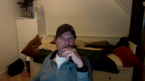 Snapshot of bram1944972145 chatting on 12.09.24 Bram online show from 12.09.24