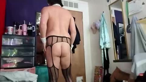 Snapshot of branda_ley chatting on 11.16.25 Brandaley online show from 11.16.25