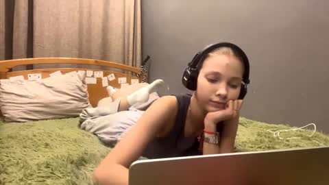 Alice online show from 12.03.25