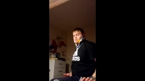 Snapshot of brandon281997 chatting on 02.20.26 brandon281997 online show from 02.20.26