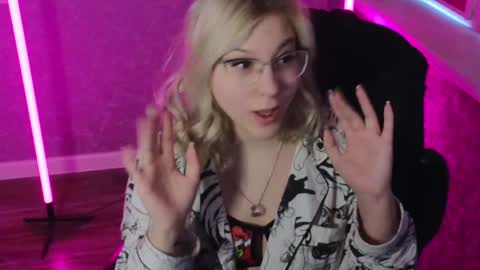 Belle  online show from 01.01.25