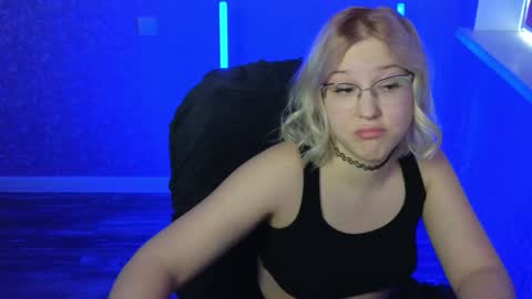 Belle  online show from 01.16.25