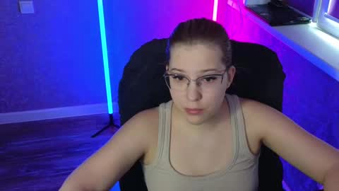 Belle  online show from 02.24.25