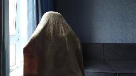 Belle  online show from 09.13.25