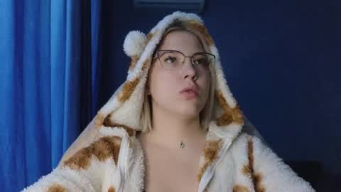 Belle  online show from 10.03.25