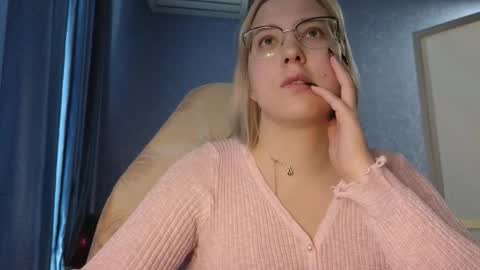 Belle  online show from 10.23.25