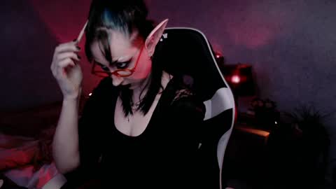 Aurorabut ur dad just calls me Rory online show from 04.04.26