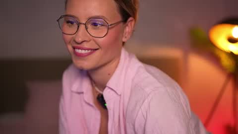 Snapshot of brandywhite chatting on 07.23.26 Alex online show from 07.23.26