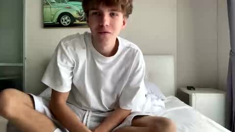 Snapshot of braxiboy chatting on 10.10.25 Brax online show from 10.10.25