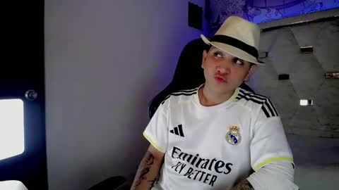 Snapshot of brayan_lopezz chatting on 04.28.26 BRAYAN online show from 04.28.26