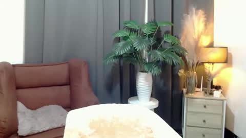 Snapshot of brazeen chatting on 04.23.26 brazeen online show from 04.23.26