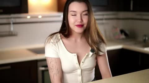 Alexandra online show from 05.27.26