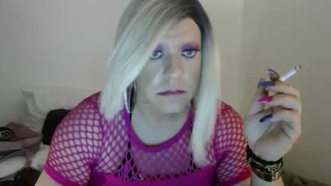 breeblowzcloudz online show from 03.13.26