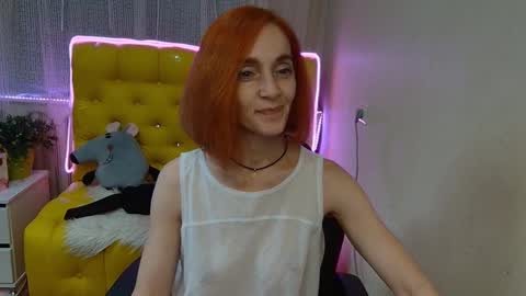 Snapshot of breeterner chatting on 01.25.25 breeterner online show from 01.25.25