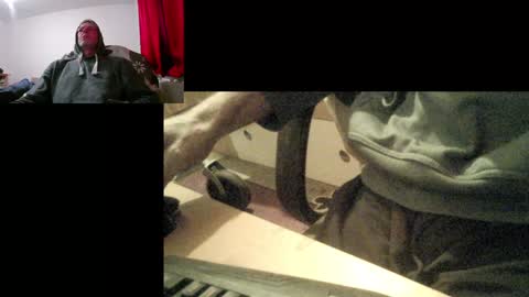 Snapshot of bremer64 chatting on 02.02.25 bremer64 online show from 02.02.25