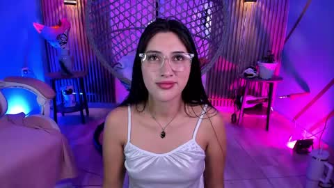Snapshot of brenda1307 chatting on 05.18.26 Brenda moris online show from 05.18.26