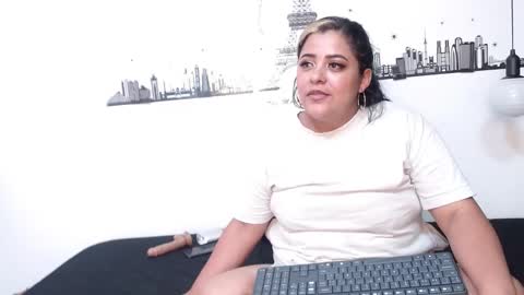 Snapshot of brenda_maz chatting on 03.11.25 Brenda  online show from 03.11.25