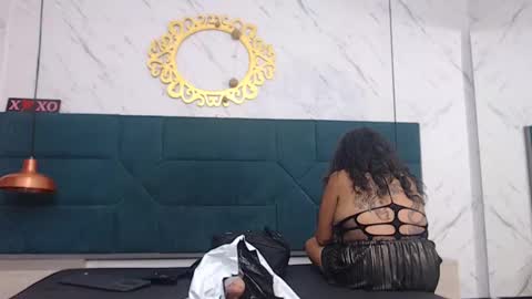 BRENDA VELASQUEZ online show from 12.04.25