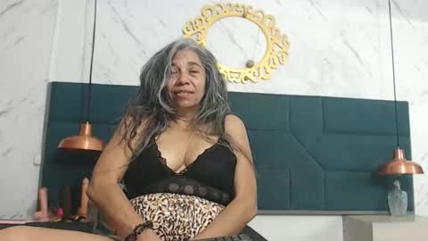BRENDA VELASQUEZ online show from 05.15.26