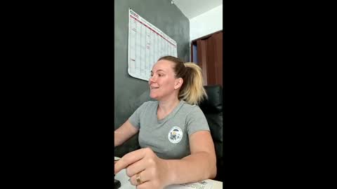 Snapshot of brendaaryas chatting on 04.23.26 Brenda online show from 04.23.26