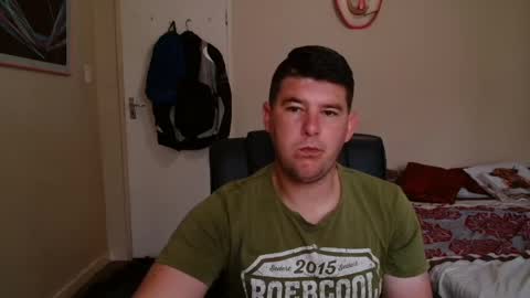 Snapshot of brendansexyboy098754 chatting on 04.26.26 ask me lol online show from 04.26.26