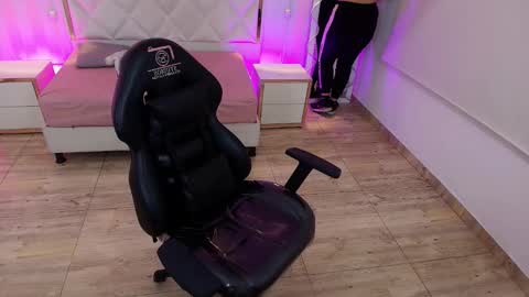 BRENDDA  online show from 10.23.25