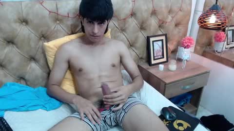 Esteban online show from 02.15.25