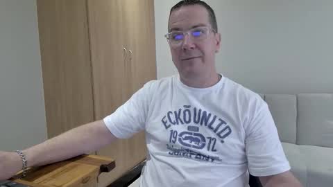 Brett online show from 12.17.25