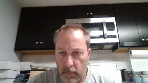 Snapshot of brettsky chatting on 07.08.26 hey online show from 07.08.26