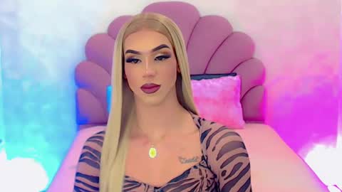 BRIANA online show from 02.03.25