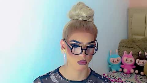 BRIANA online show from 11.24.25