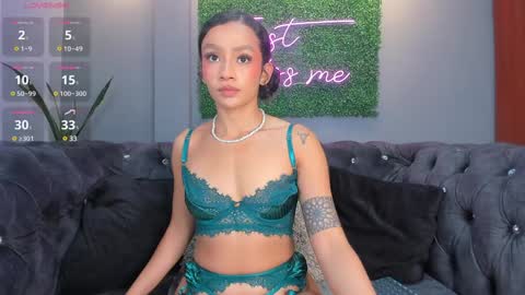 BRIANA online show from 01.04.25