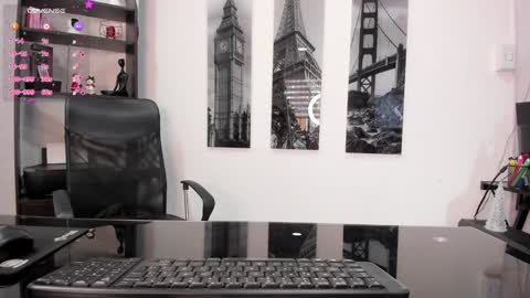 Snapshot of brianna_ortiz chatting on 12.01.24 Brianna Ortiz online show from 12.01.24