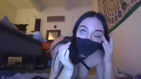 Snapshot of briannabills chatting on 01.13.25 Brianna Bills online show from 01.13.25