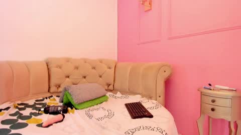 Brianna  online show from 01.05.25