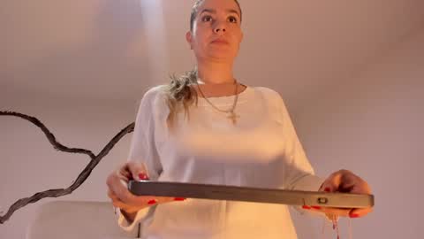    online show from 01.31.25