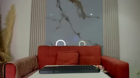    online show from 03.06.26