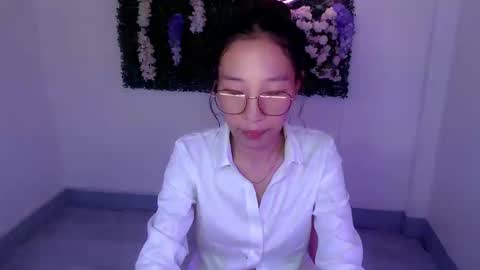brie_belle online show from 12.28.24