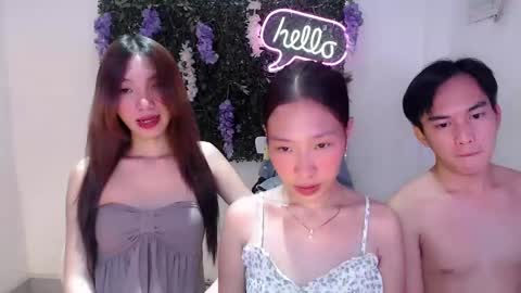 brie_belle online show from 02.14.25
