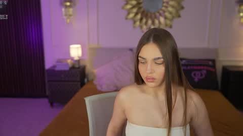 Diamonds Girls online show from 10.02.25